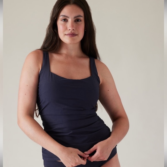 💙 Athleta Square Neck Bra Cup Tankini // Dress Blue - Picture 4 of 14